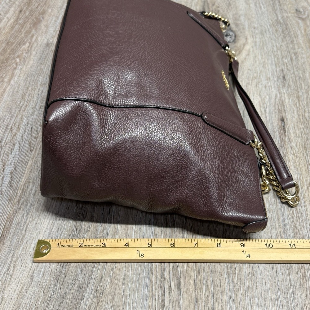 COACH Ava Chain Tote Oxblood Burgundy Leather Gold Hardware F22211 No Bag Charm - Picture 9 of 15